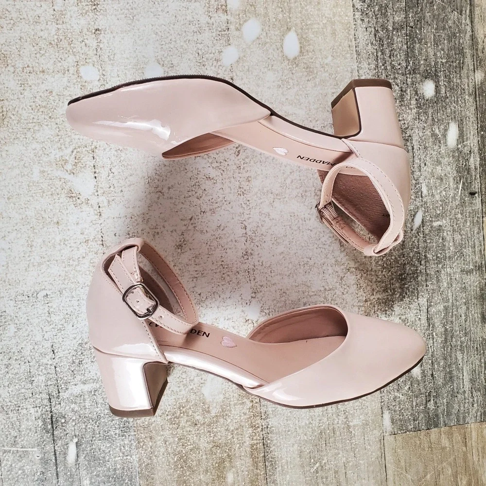 Steve Madden Prettyy Kids Sandal Sz 13 M Blush Patent Leather Buckle Ankle Strap